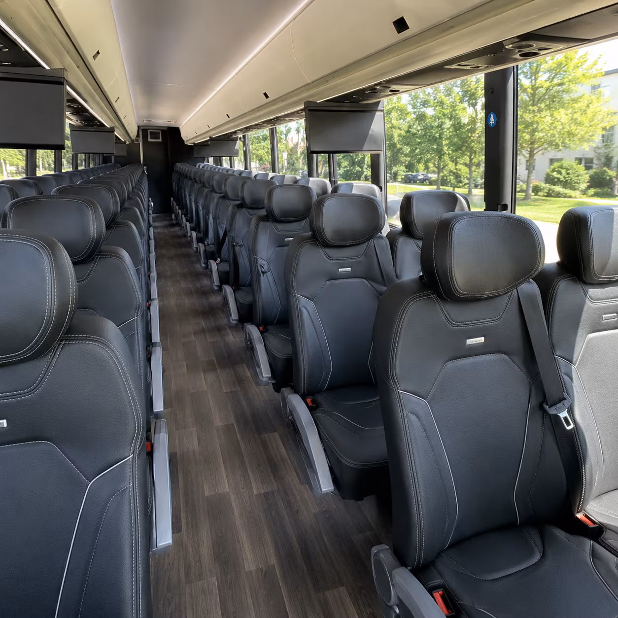 charter bus rentals to hartsfield jackson atlanta international airport atl