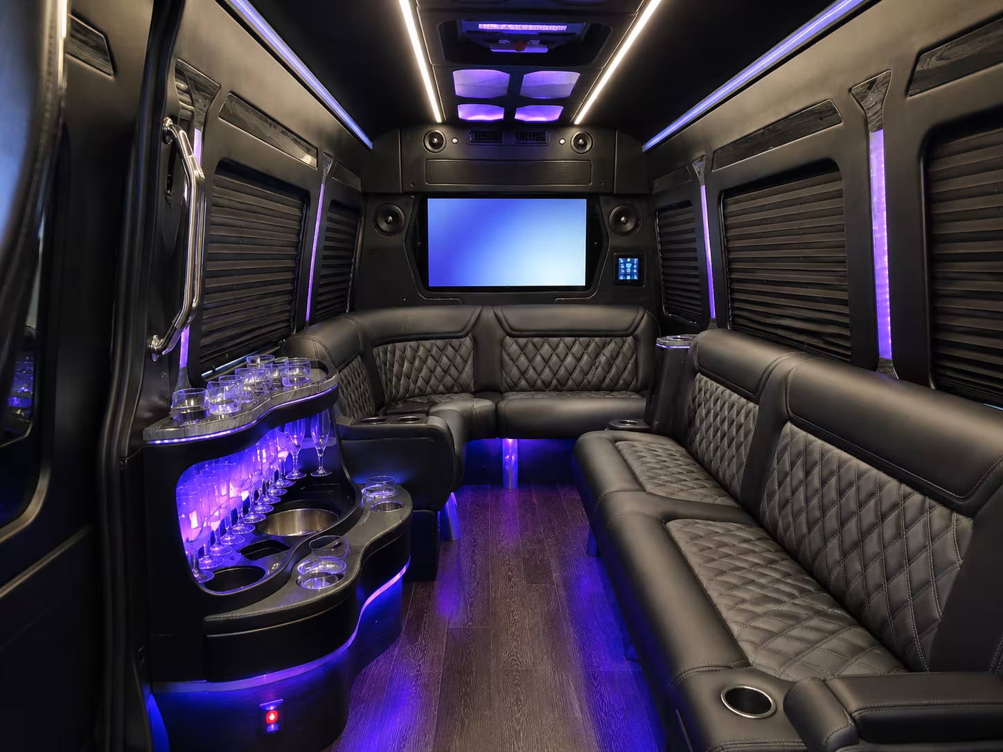 warner robins employee transportation onboard seating